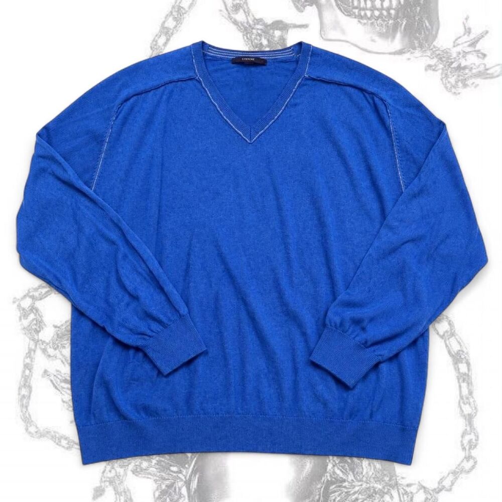 Cremieux Classics Blue V-neck sweater